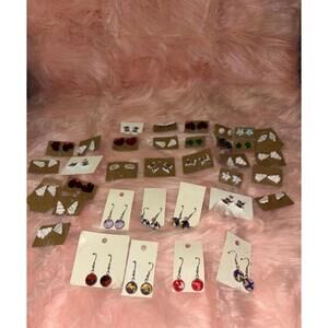 Fun Holiday Christmas Earring Jewelry Bundle (35 Piece)